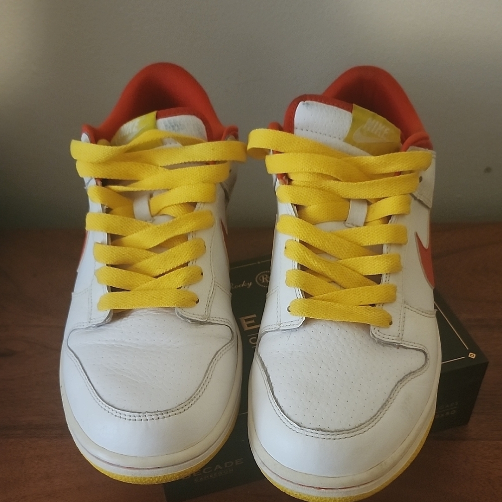2008 Nyx Dunk Low Ronald McDonald
